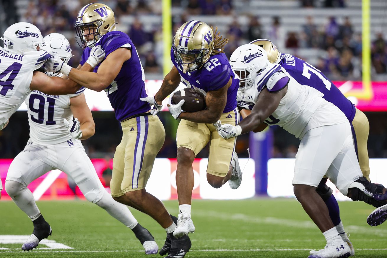 NCAA Football: Northwestern at Washington