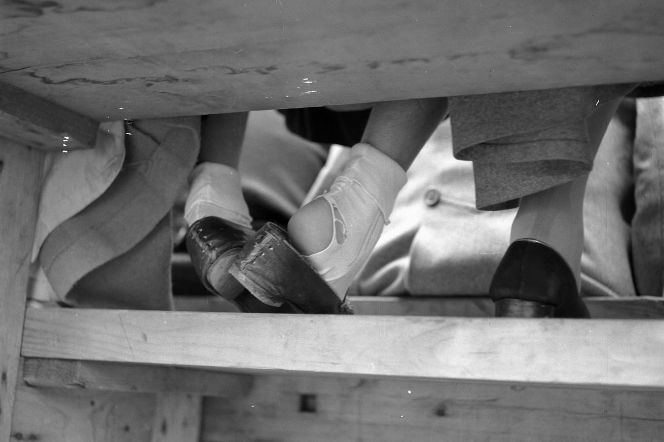 Davis Cup 1954 Switzerland-Brazil, Montreux: hole, holes in the socks