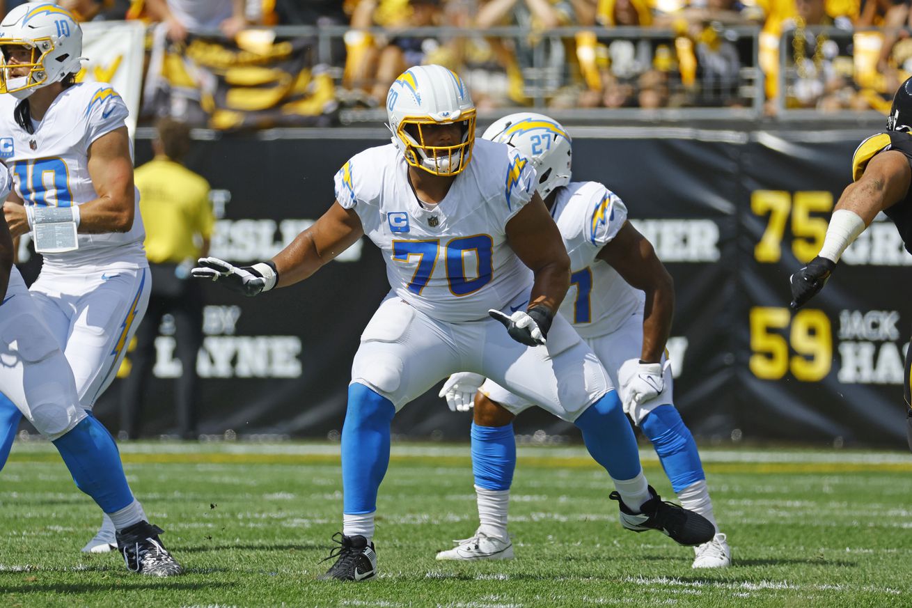 Los Angeles Chargers v Pittsburgh Steelers