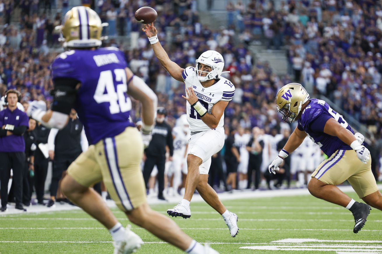 NCAA Football: Northwestern at Washington