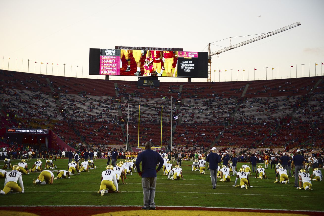 University of Southern California vs University of Notre Dame