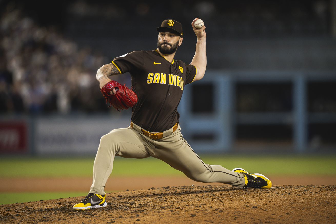 Division Series - San Diego Padres v Los Angeles Dodgers - Game 5