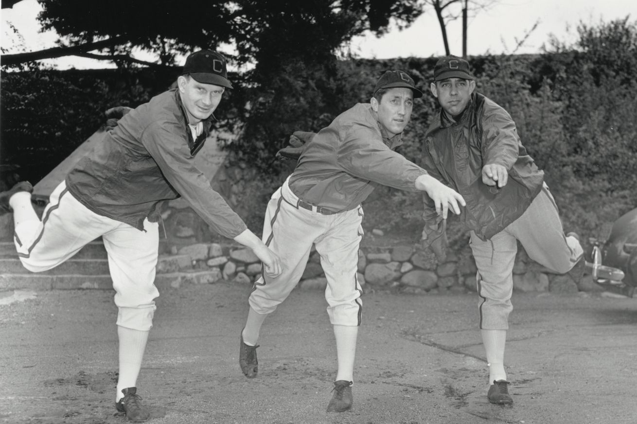 White Sox Pitchers Warming Up