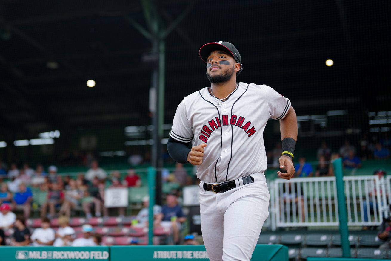 Montgomery Biscuits v. Birmingham Barons