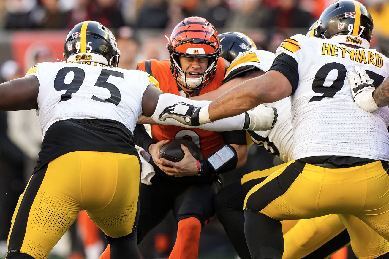 Pittsburgh Steelers v Cincinnati Bengals