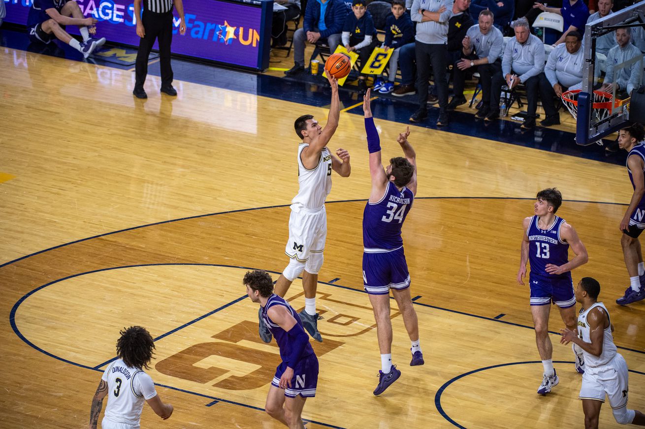 Northwestern v Michigan