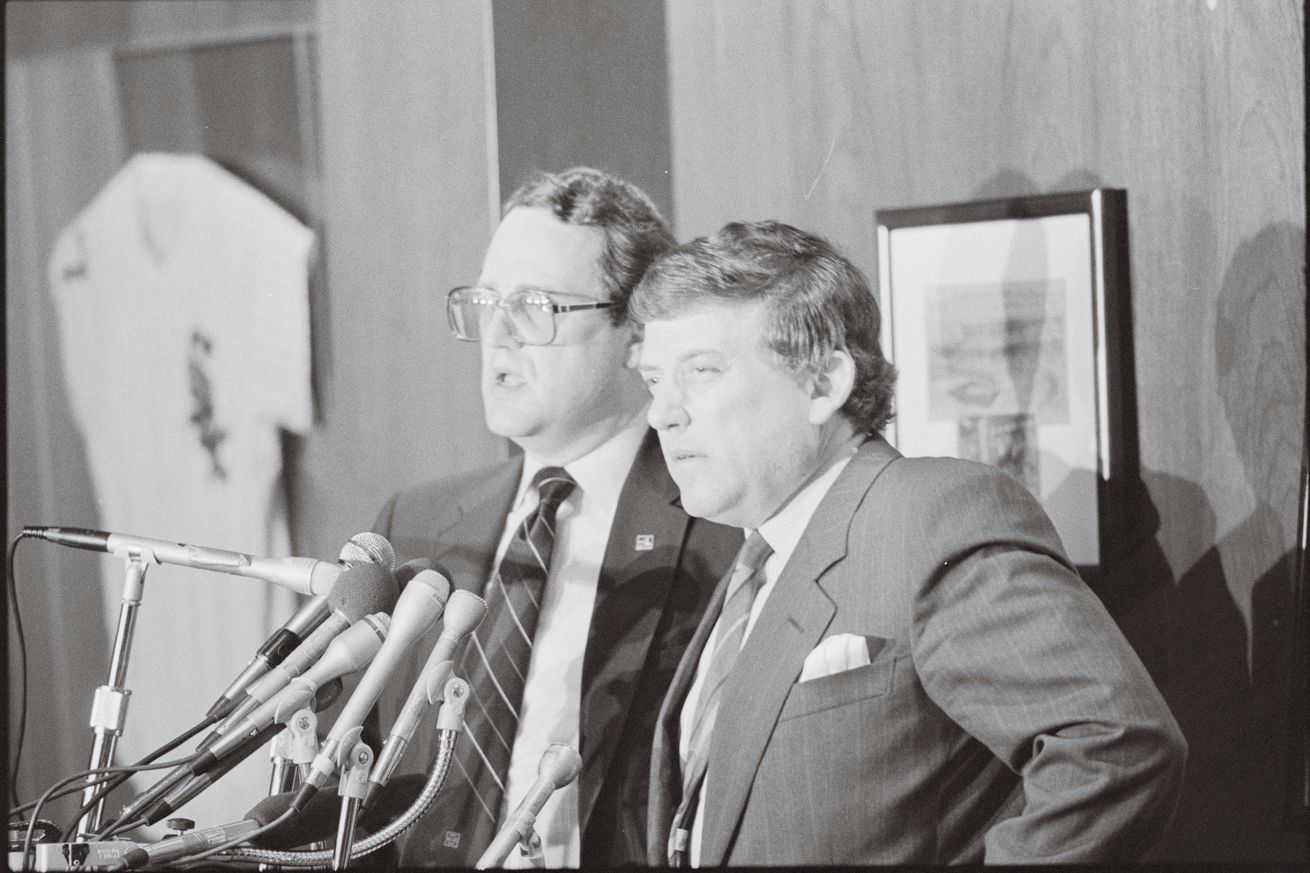 Jerry Reinsdorf and Eddie Einhorn